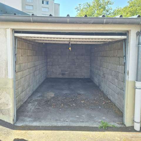 Garage/Box - 13m² à Limoges