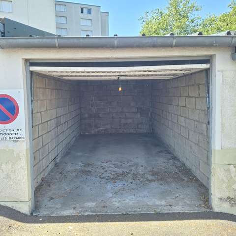 Garage/Box - 13m² à Limoges