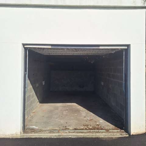 Garage/box 14m2 à Limoges