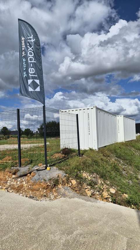 Location box Self-stockage – 14 m² à Luxeuil