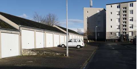 Garage/box fermé à Orléans