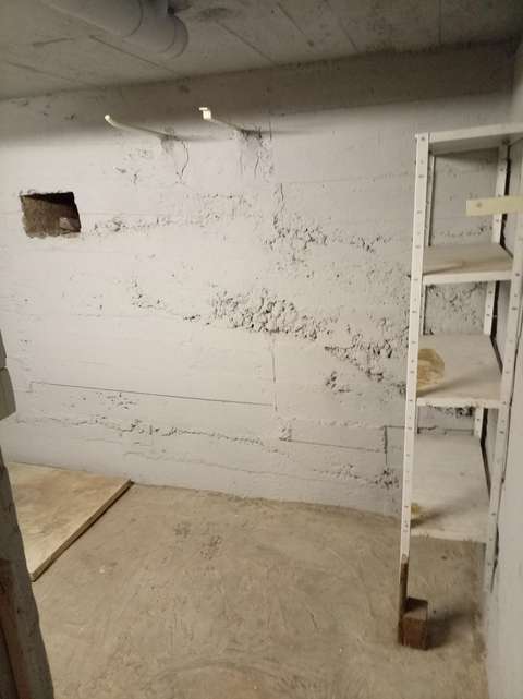Double cave - saine - immeuble moderne