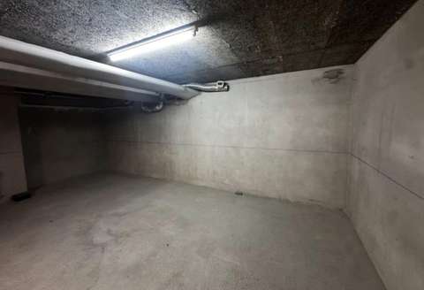 Stockage / Garde-meuble / Cave / Box /