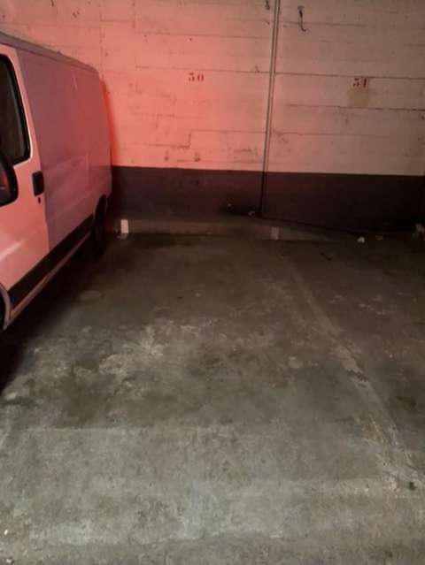 Place de Parking Privé Colombes