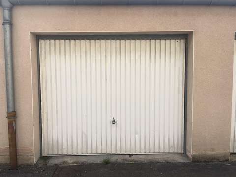 Garage/box 15m² à Metz