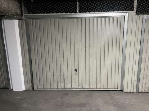 Garage/box 15m² à Peltre