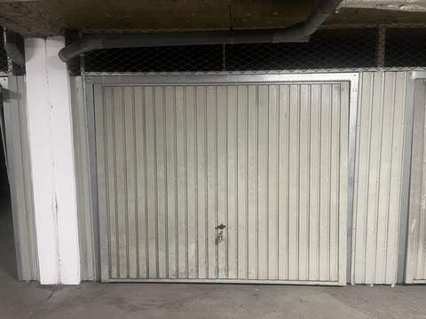 Garage/box 15 m² à Peltre