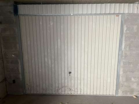Garage/box 17m² à Metz