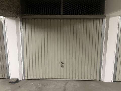 Garage/box 15 m² à Peltre