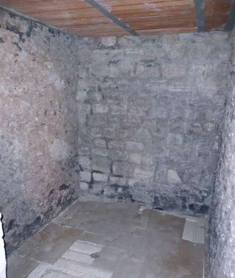 Cave rue Saint Ambroise