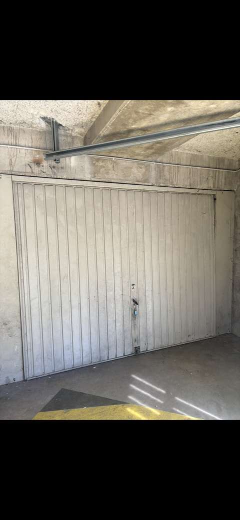 Garage/box 16m² à Bordeaux