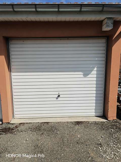 Garage/box 12m² à Quincey