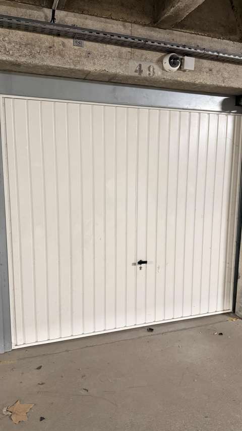 Garage Box 12m² à Dourdan
