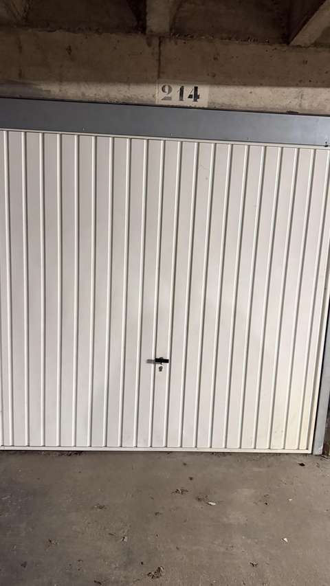 Garage Box 12m² à Dourdan