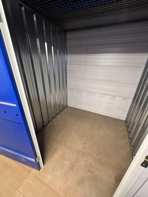 Box de 18.71 m² - TOULOUSE