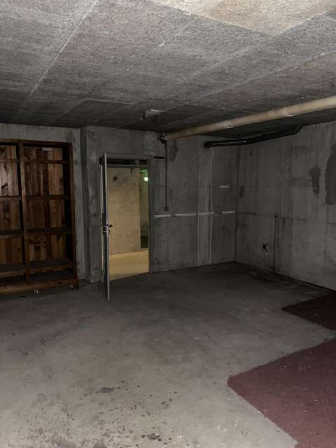 Local de stockage 30m² - Rue Guillaume Apollinaire