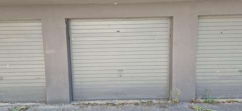 Garage/Box 15m² à Voiron