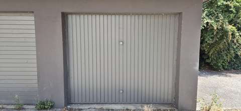Garage/Box 15m² à Voiron