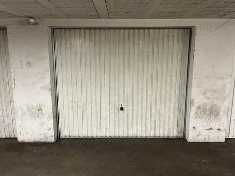 Garage/Box 15m² à Voiron