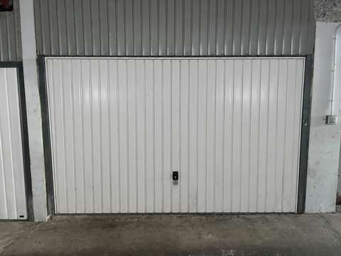 Garage/Box 18m² à Voiron