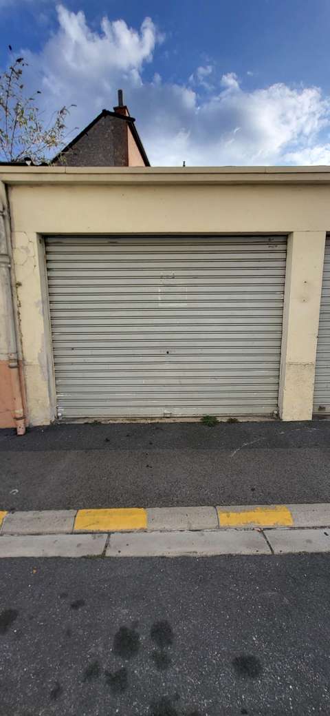 Garage/Box 16m² à Reims