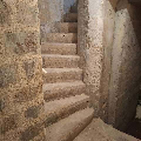 Cave en pierre Paris 10