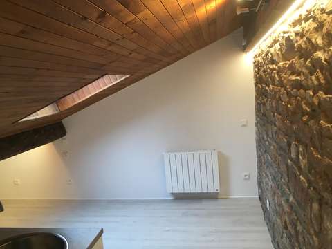 BOX PREMIUM SÉCURISÉ & CHAUFFÉ 21m² (Lyon 1er
