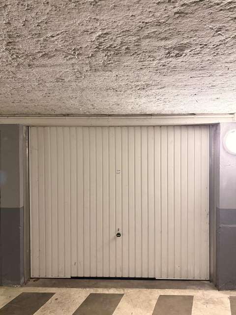 Garage/Box 14m² à Voiron