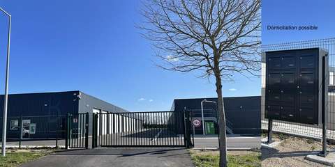 BOX DE STOCKAGE SÉCURISÉ DE 29 M² -
