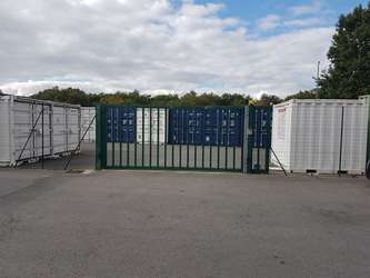 Box Neuf accès 24/24