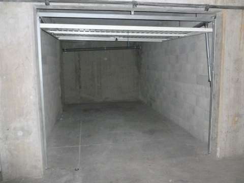 INTRA - Garage Vitry