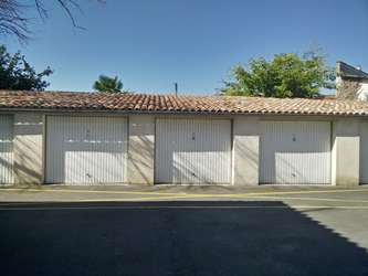 Box à louer Bordeaux Nord - Le Bouscat proche Hippodrome