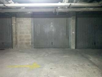 Stockage, lumiere h24 avec Gardien presence H24 securis