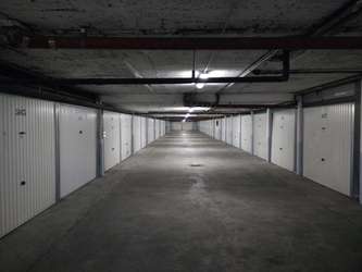 Garage spacieux et sain proche Stade de la Beaujoire