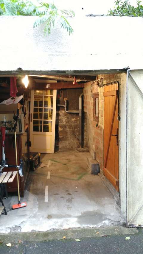 Garage sain pour le stockage de vos meubles
