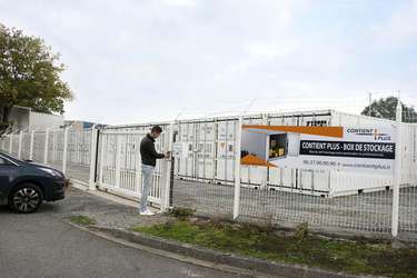 box de stockage tout neuf en libre accès