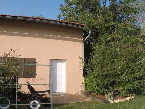 pièce dans local d'une ancienne conserverie