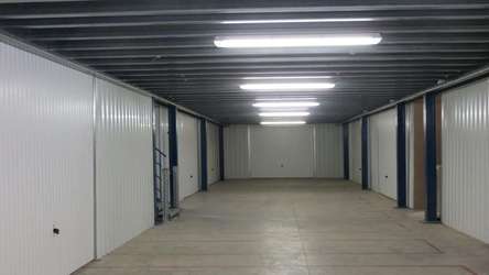 Box très sécurisé à louer, self stockage, garage