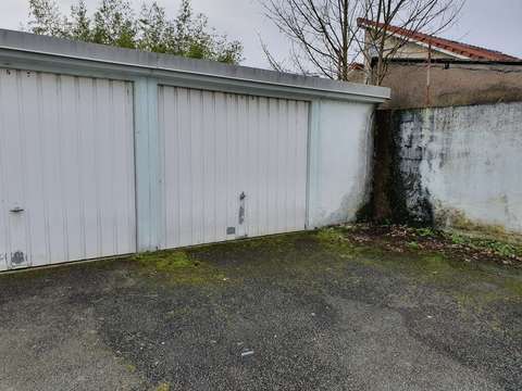 Grand box 16m² à louer Audincourt