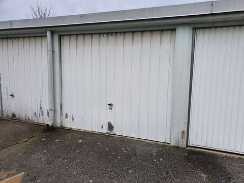 Location garage rez-de-chaussée