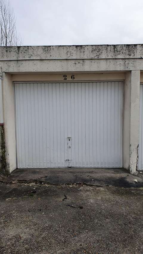 Garage sécurisé : stockage ou parking