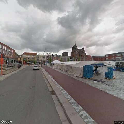 Droge bergruimte in kelder appartementsblok