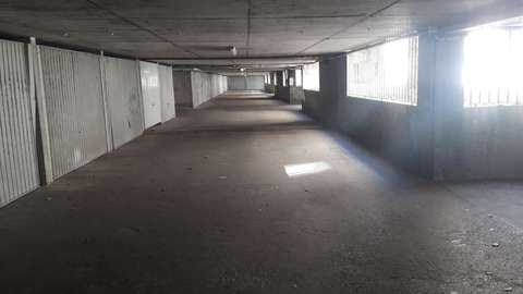 Louer grand garage : parking sécurisé