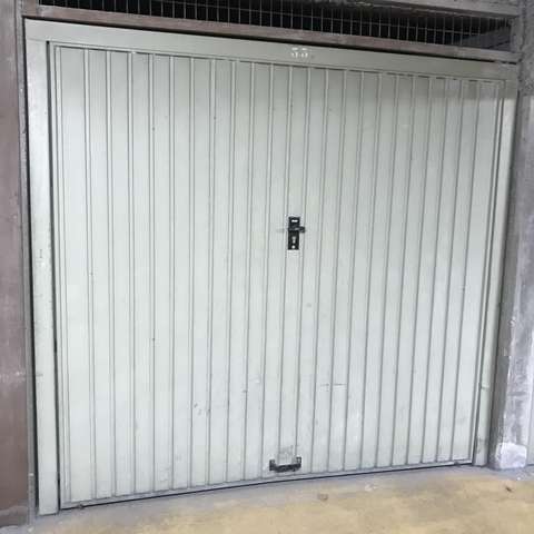 A louer : garage fermé 12m2 sous-sol