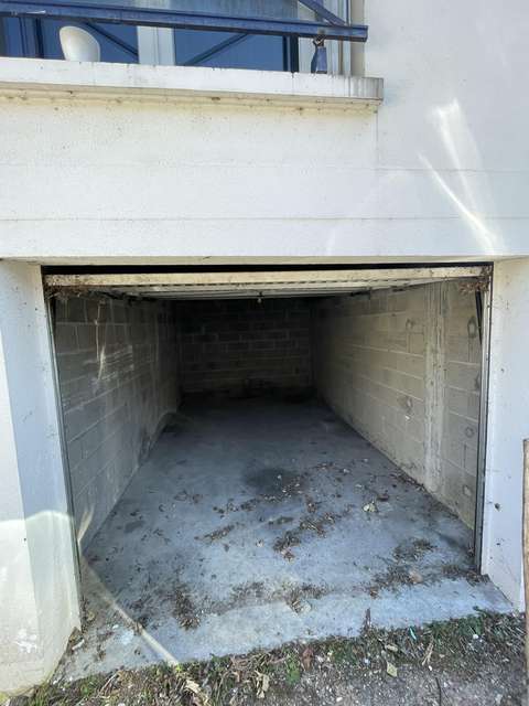 Garage/ Box - 13m² - Mardié
