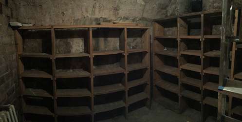 Location Cave à Sèvres