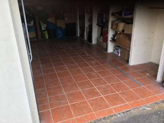 Garage 24m cube sécurisé avec alarme et caméra