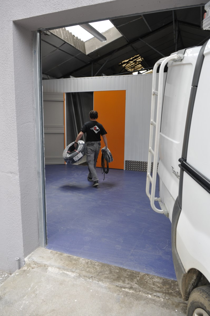 Box sécurisé de 5m2 soit 14m3