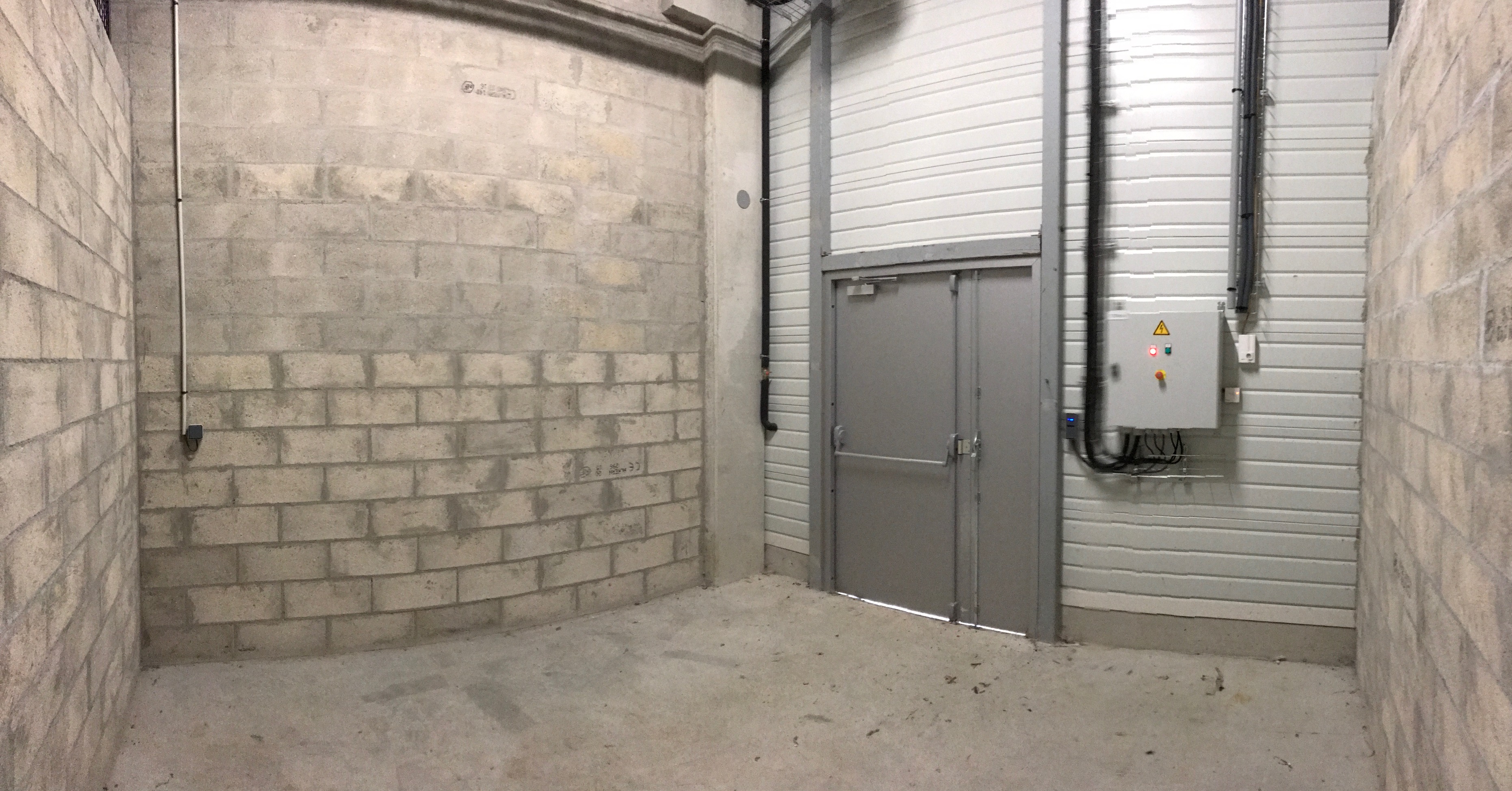 Local de stockage 15m2 à Val d'Europe