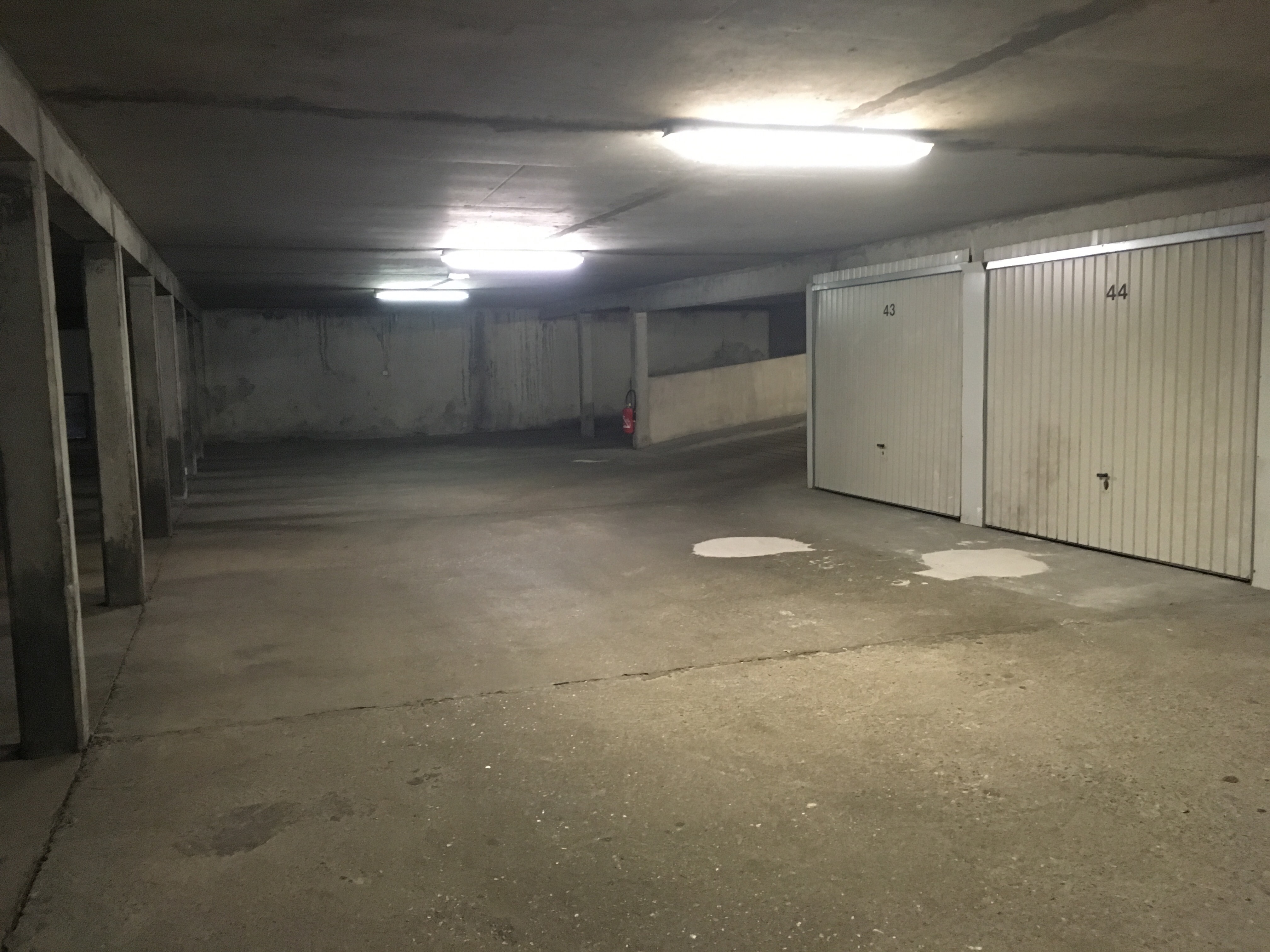 Garage à louer / Mont-St-Aignan